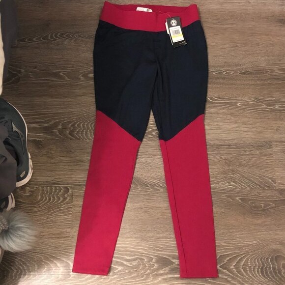 NWT Under Armour Unstoppable Ribbed Leggings - Picture 5 of 5